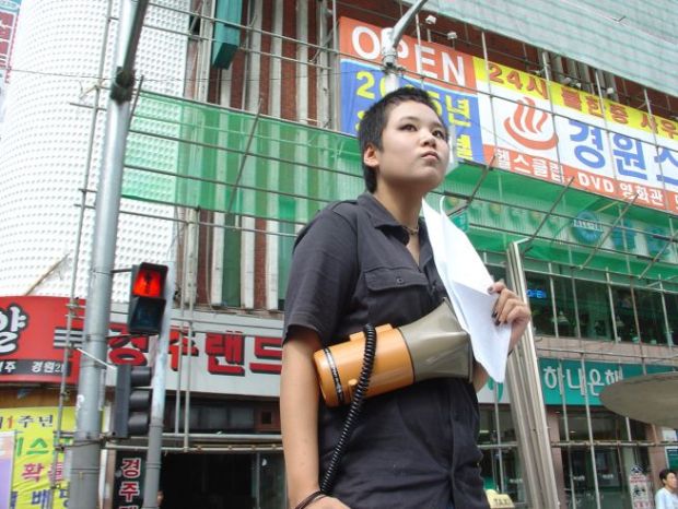 Minouk Lim, Production Still from New Town Ghost, 2005. Single-channel video with sound, 10’ 59”. Courtesy of the artist and PKM Gallery | Bartleby Bickle & Meursault, Seoul.