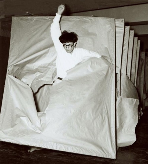 Saburo Murakami (Gutai Group) 1956.