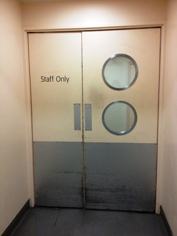 Tatiana Macedo, Staff Only, no Museu do Chiado. Um evento Temps d'Images 2013. Cortesia da artista e do Museu do Chiado.